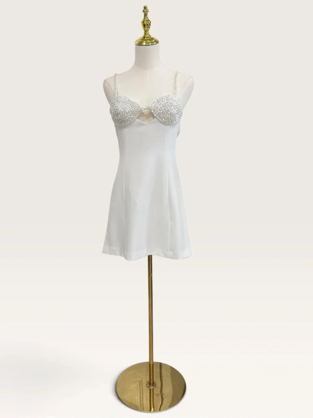 Gianni Bini Chloe A-Line Cut-Out Sequin(Pearl) Crepe White Party Dress NWT $249
